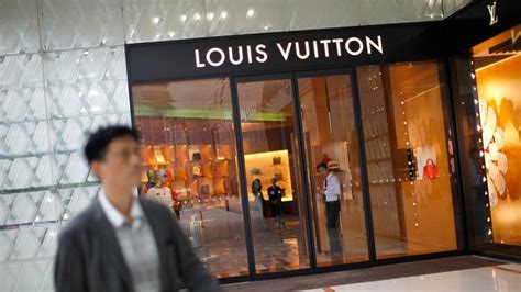 louis vuitton store manager|Louis Vuitton hiring.